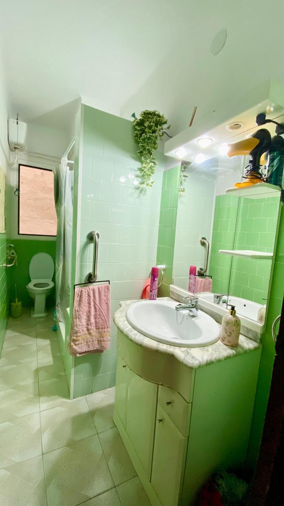 Habitacion Barato En Piso Familiar Compartido El Centro De La Ciudad Cerca De La Estacion De Autobuses Tarragona Dış mekan fotoğraf